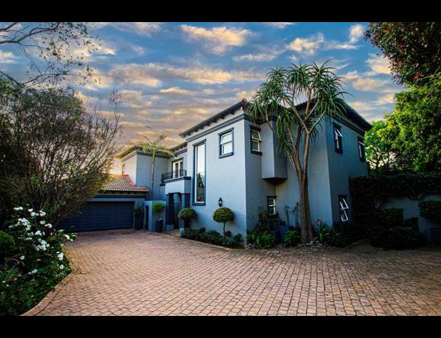 4 BEDROOM CLUSTER FOR SALE IN BRYANSTON